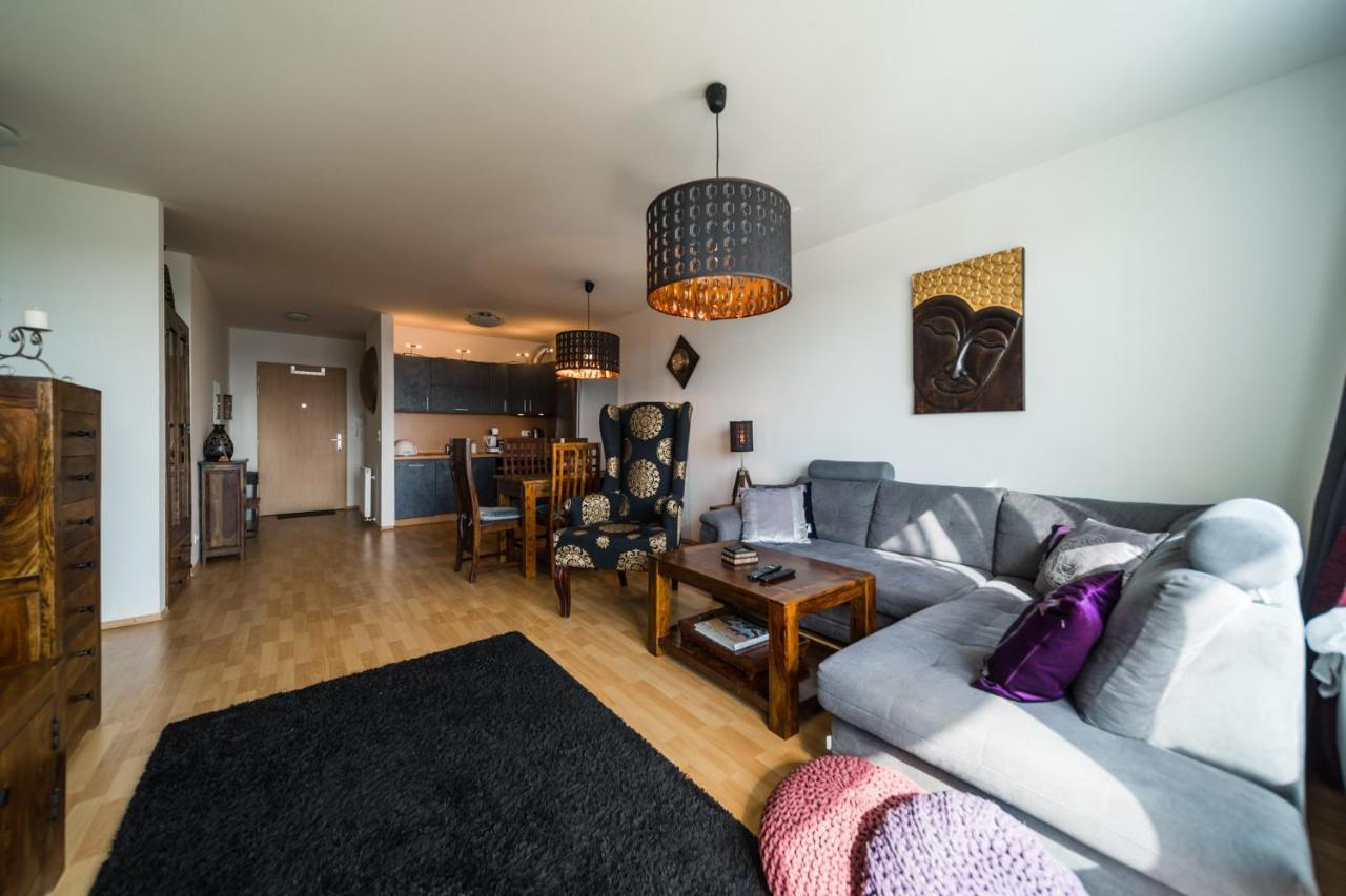 Comfy Condo On The 20Th Floor & Free Parking Bratislava Exteriér fotografie