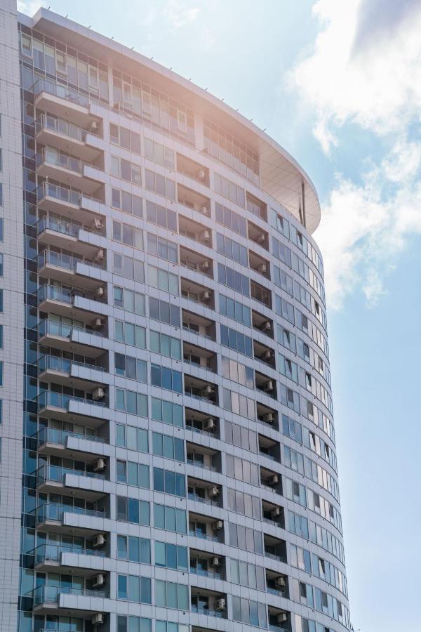 Comfy Condo On The 20Th Floor & Free Parking Bratislava Exteriér fotografie